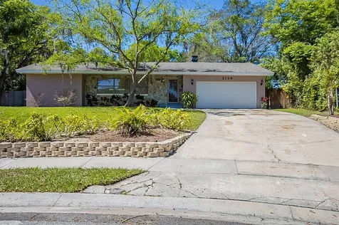 3126 Twisted Oak Court Orlando FL 32808