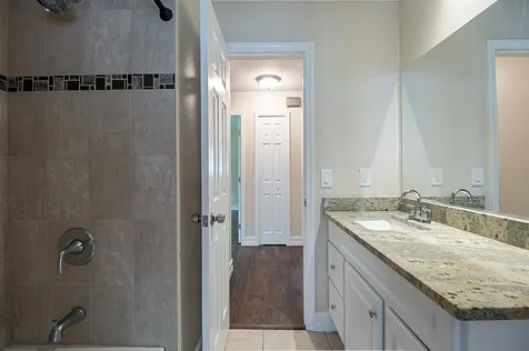 3126 Twisted Oak Court Orlando FL 32808