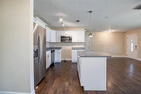 3126 Twisted Oak Court Orlando FL 32808