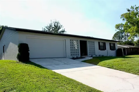 138 Carriage Hill Drive Casselberry FL 32707