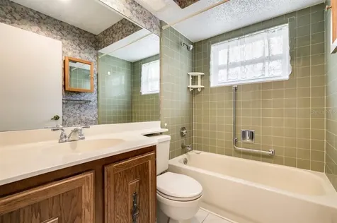 8014 Los Alamos Drive Port Richey FL 34668