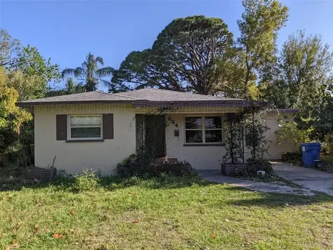 624 64th Avenue S St Petersburg FL 33705