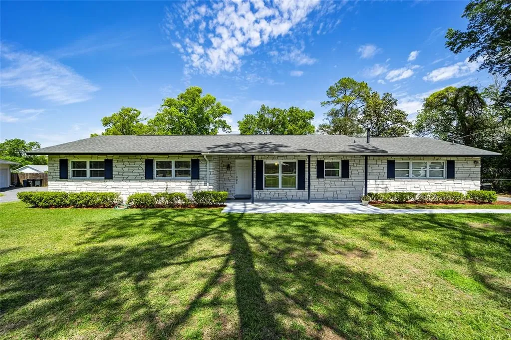 4711 NE 8th Street Ocala FL 34470