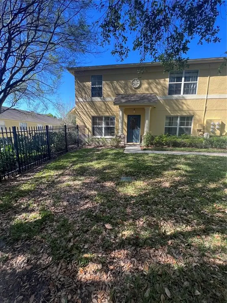 228 Castlekeeper Place Valrico FL 33594