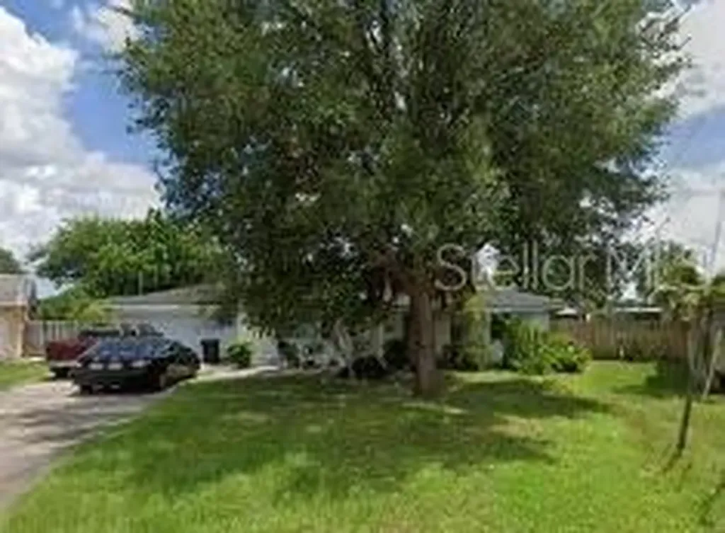 7901 2nd Street N St Petersburg FL 33702