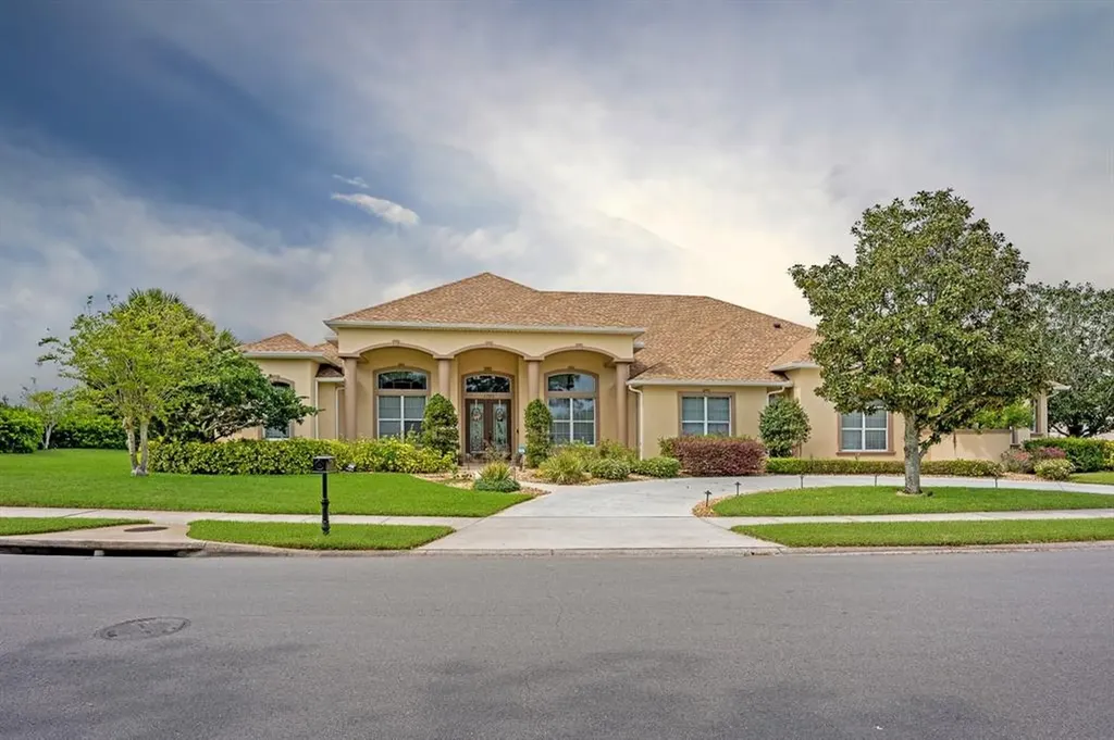 1700 Lee Janzen Drive Kissimmee FL 34744