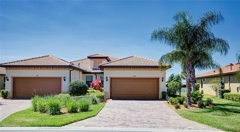 17515 Hampton Falls Terrace Bradenton FL 34202