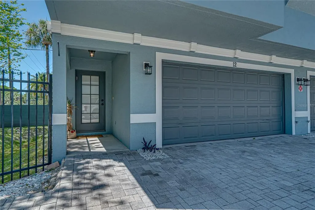 3111 W De Leon Street Tampa FL 33609