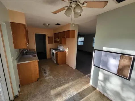 41752 Thomas Boat Landing Road Umatilla FL 32784