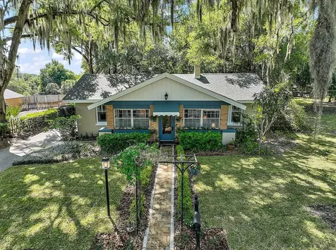 715 S Grandview Street Mount Dora FL 32757