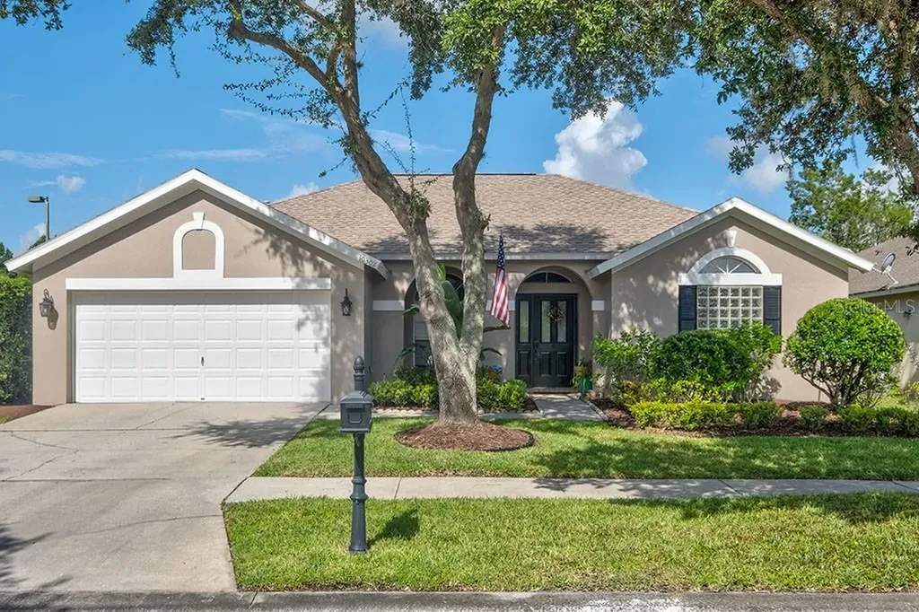10302 Abbotsford Drive Tampa FL 33626