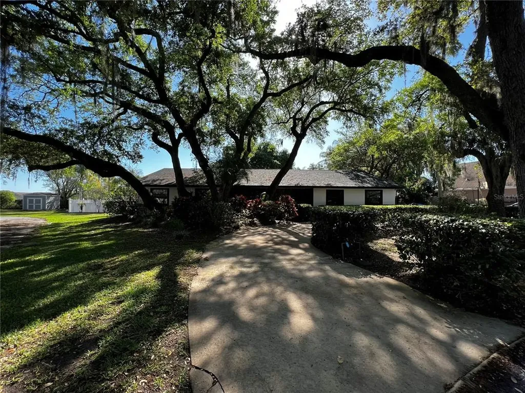 1709 King Arthur Court Kissimmee FL 34744