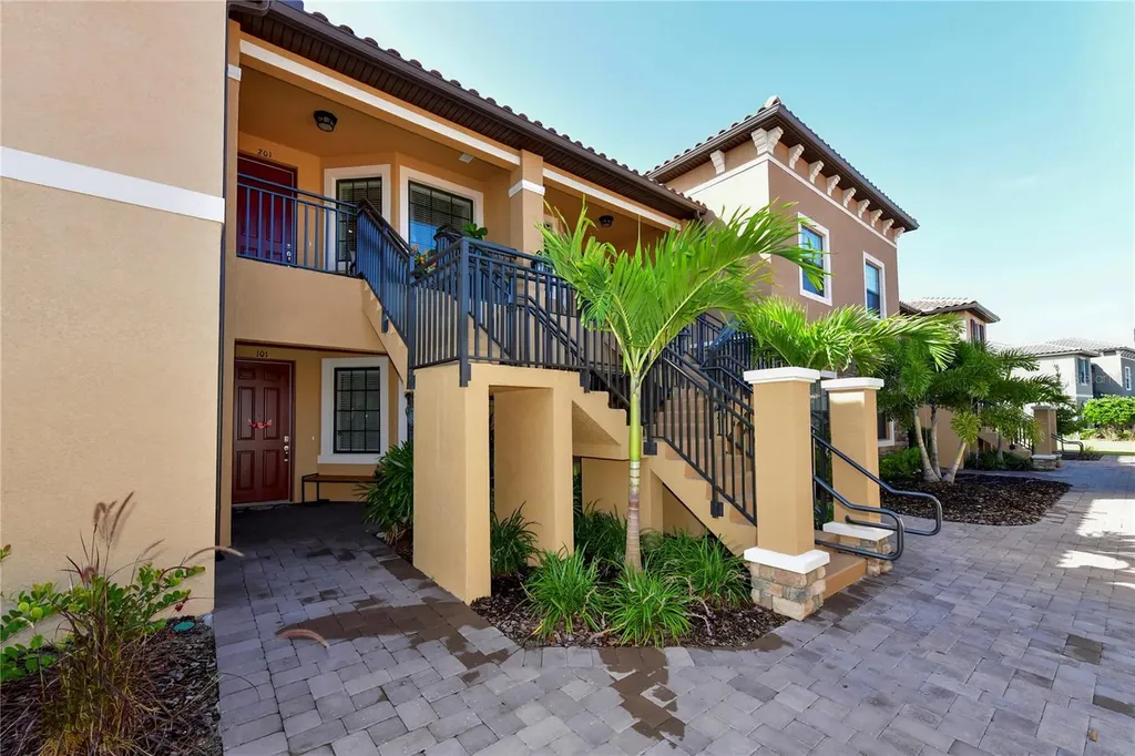 13732 Messina Loop Bradenton FL 34211