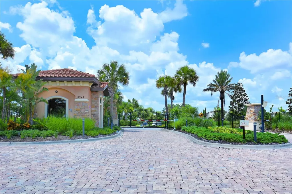 13732 Messina Loop Bradenton FL 34211