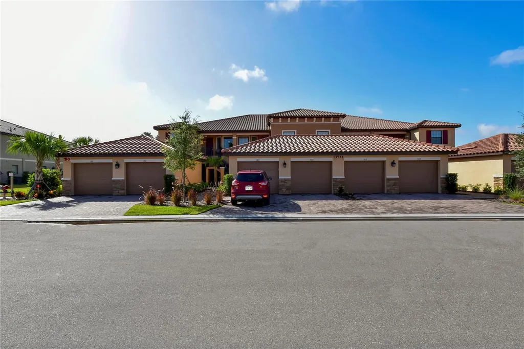 13732 Messina Loop Bradenton FL 34211