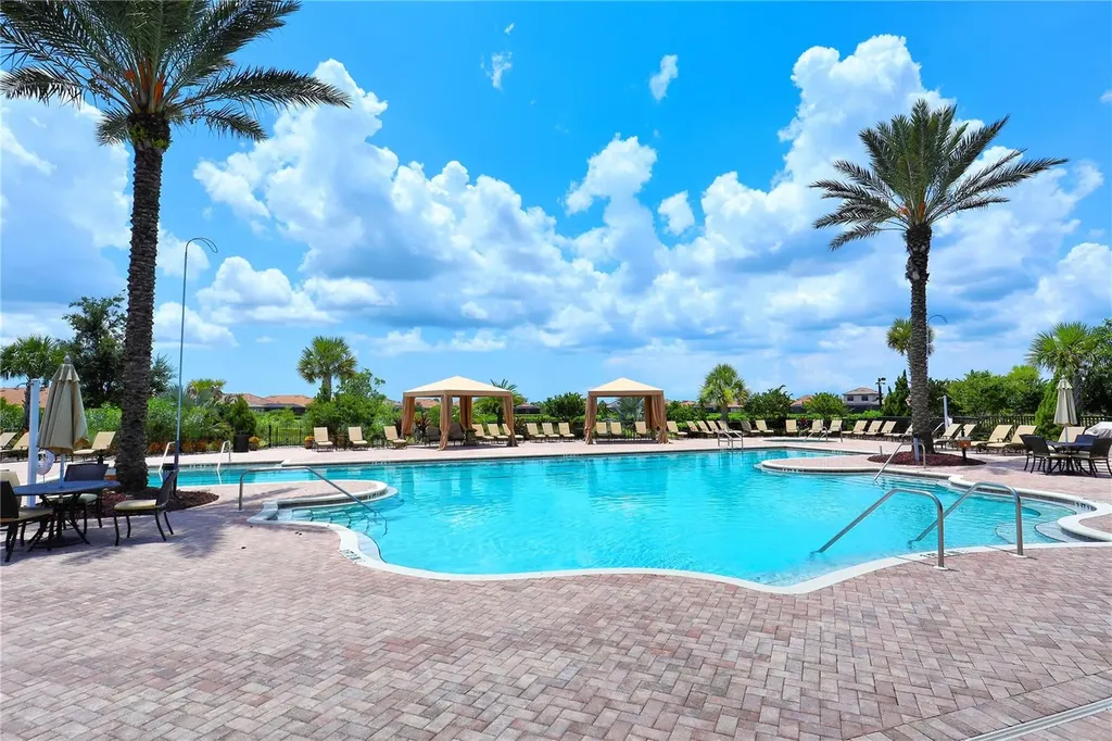 13732 Messina Loop Bradenton FL 34211