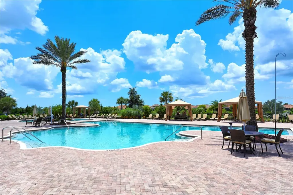 13732 Messina Loop Bradenton FL 34211
