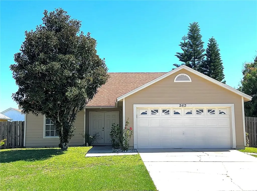 2413 Morgan Point Boulevard Kissimmee FL 34743