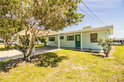 2575 Cr 447 Lake Panasoffkee FL 33538