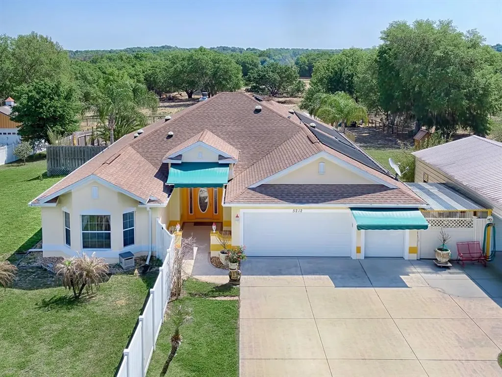 5212 Sheas Cove Lady Lake FL 32159