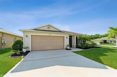 1635 Strathmore Circle Mount Dora FL 32757