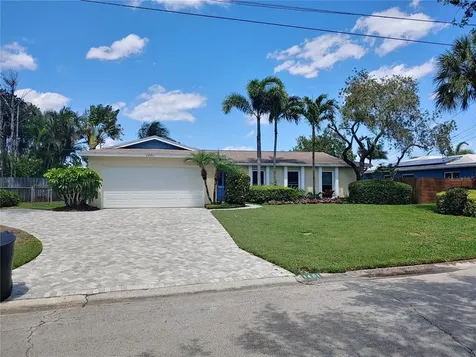 1401 46th Avenue NE St Petersburg FL 33703