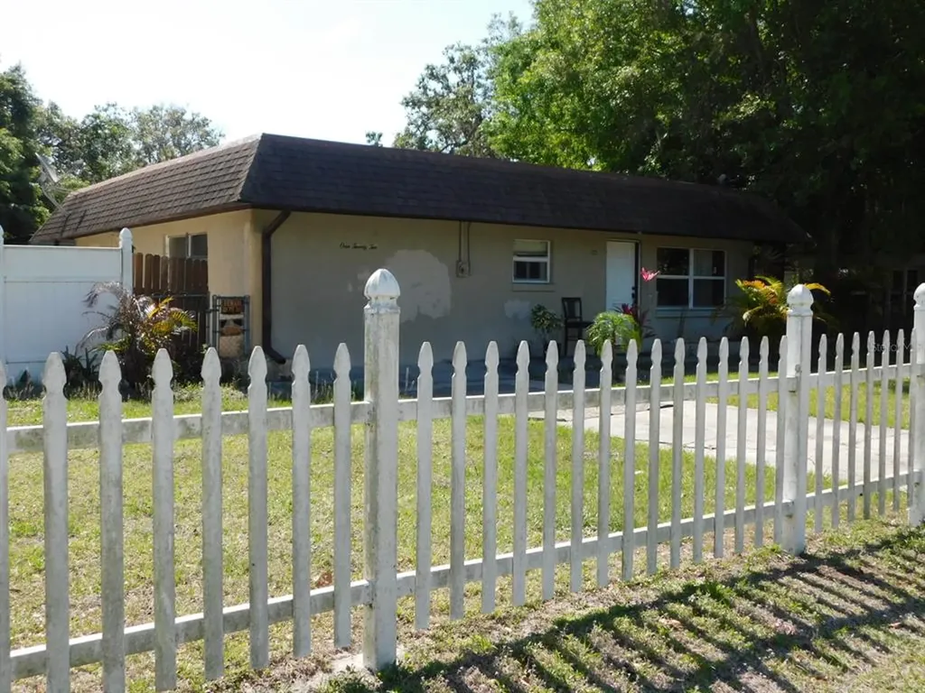 122 N Osceola Avenue Arcadia FL 34266