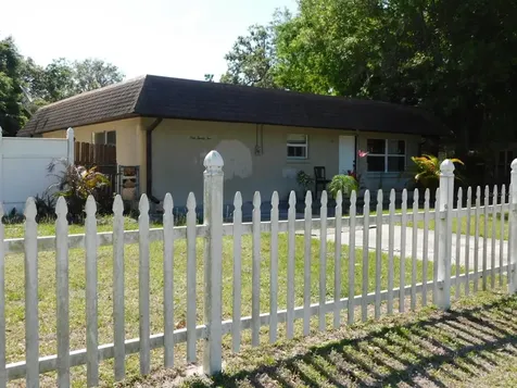 122 N Osceola Avenue Arcadia FL 34266