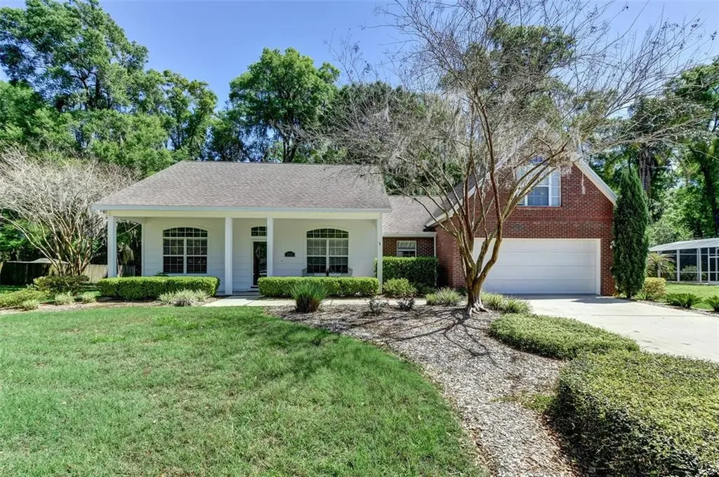 1725 N Clara Avenue Deland FL 32720