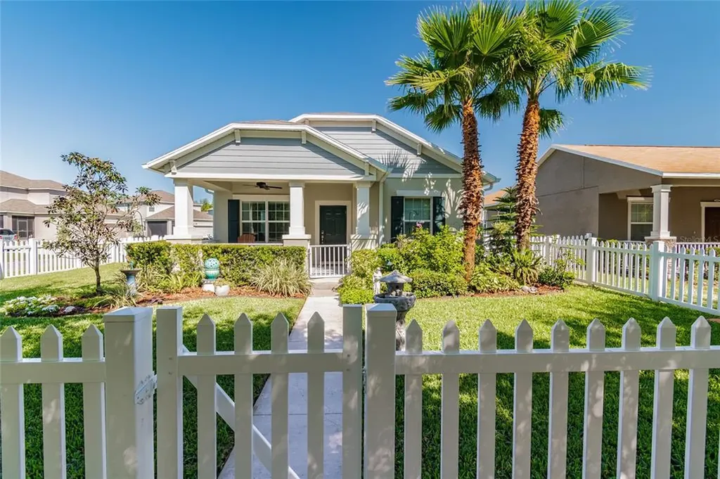21075 Pleasant Plains Parkway Land O Lakes FL 34637