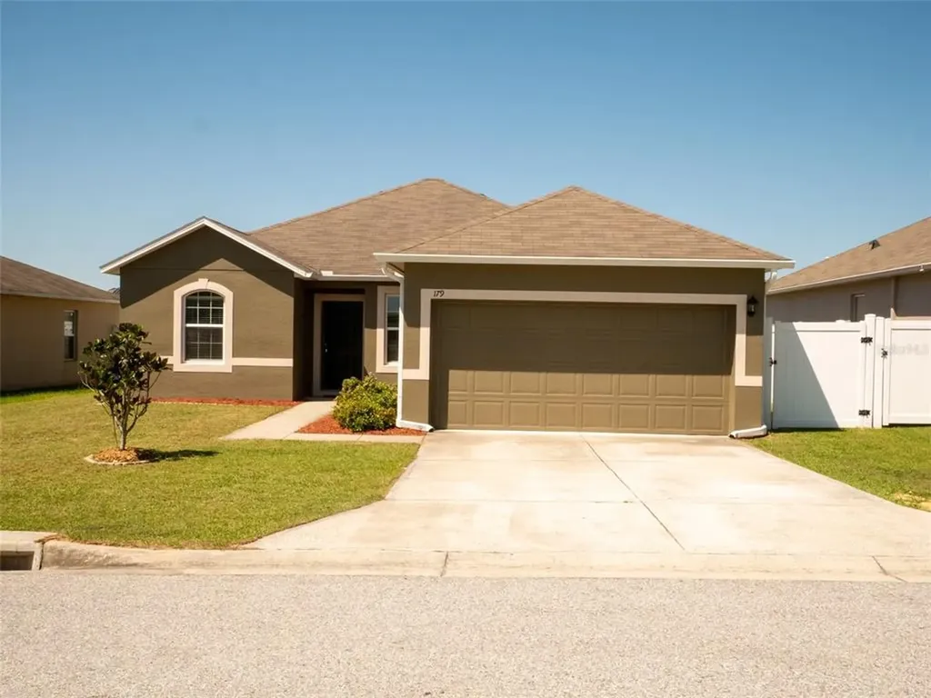 179 Country Walk Circle Davenport FL 33837
