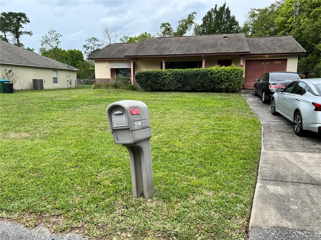 1690 Nantucket Street Deltona FL 32725