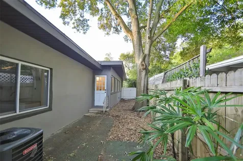 6141 2nd Avenue S St Petersburg FL 33707
