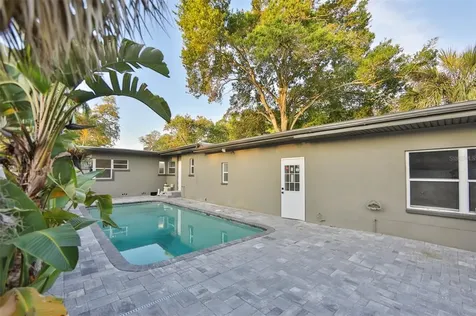 6141 2nd Avenue S St Petersburg FL 33707