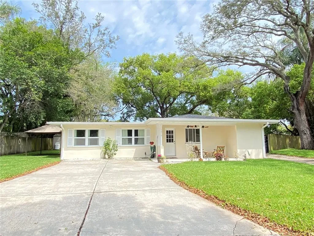 1610 Valencia Street Clearwater FL 33756