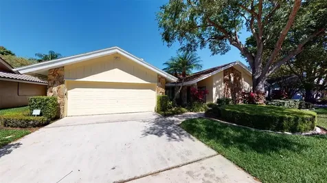 4117 Crosswater Drive Tampa FL 33615