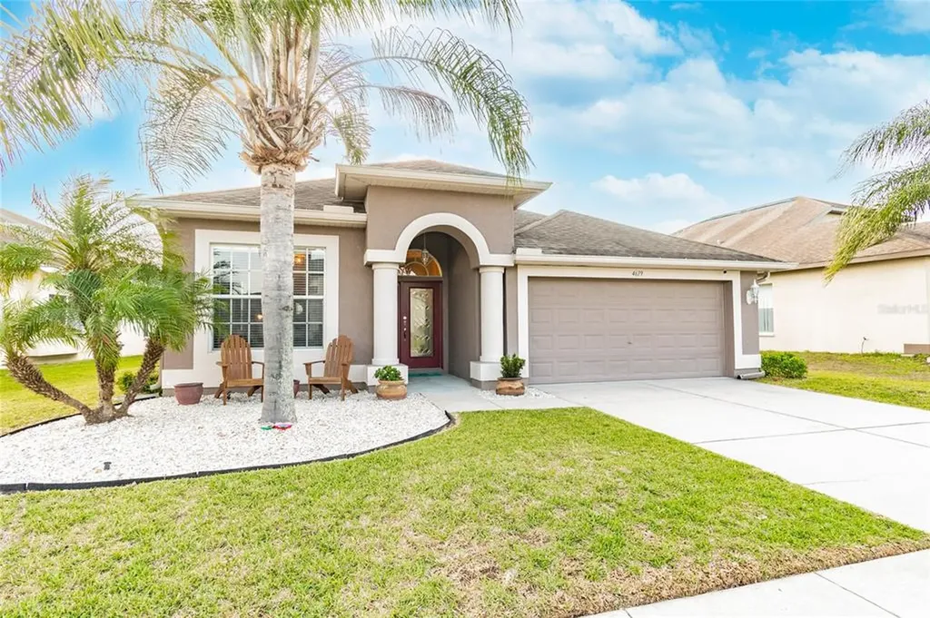 4619 Rolling Green Drive Wesley Chapel FL 33543