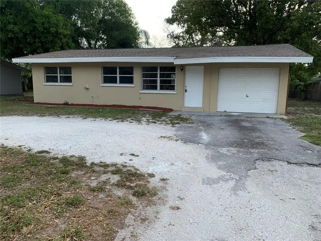 2124 N Tuttle Avenue Sarasota FL 34234