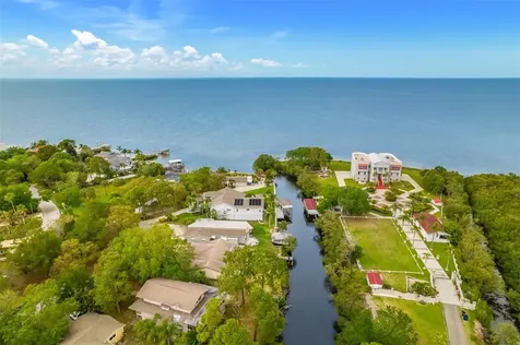3334 Pineview Drive Holiday FL 34691