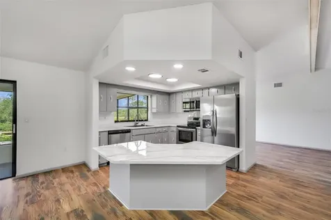 3334 Pineview Drive Holiday FL 34691