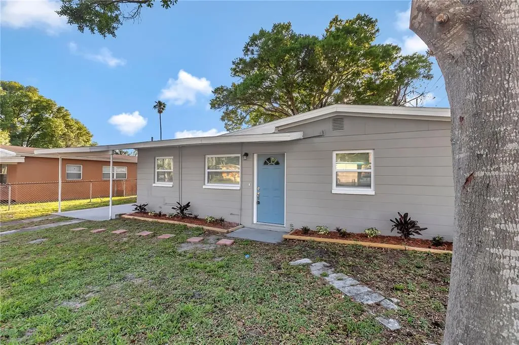 5201 S 84th Street Tampa FL 33619