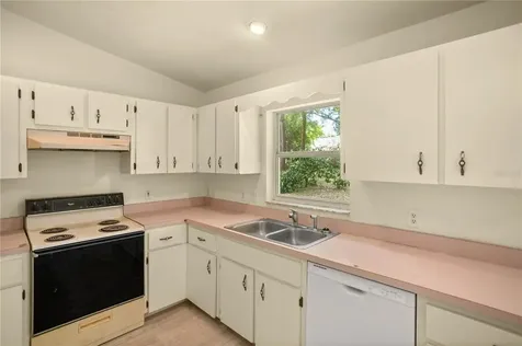 2724 NE 35th Street Ocala FL 34479