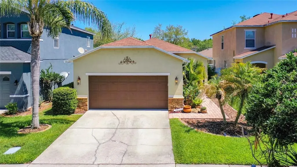 2410 Silvermoss Drive Wesley Chapel FL 33544