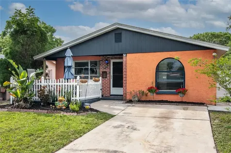 434 49th Avenue N St Petersburg FL 33703