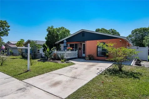 434 49th Avenue N St Petersburg FL 33703