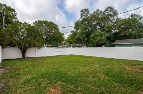 434 49th Avenue N St Petersburg FL 33703