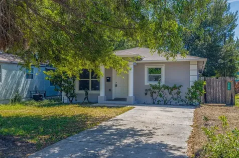 2486 15th Avenue S St Petersburg FL 33712