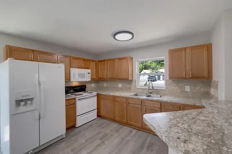 2486 15th Avenue S St Petersburg FL 33712