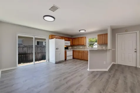 2486 15th Avenue S St Petersburg FL 33712