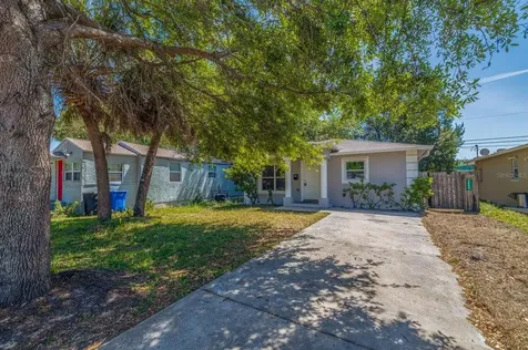 2486 15th Avenue S St Petersburg FL 33712